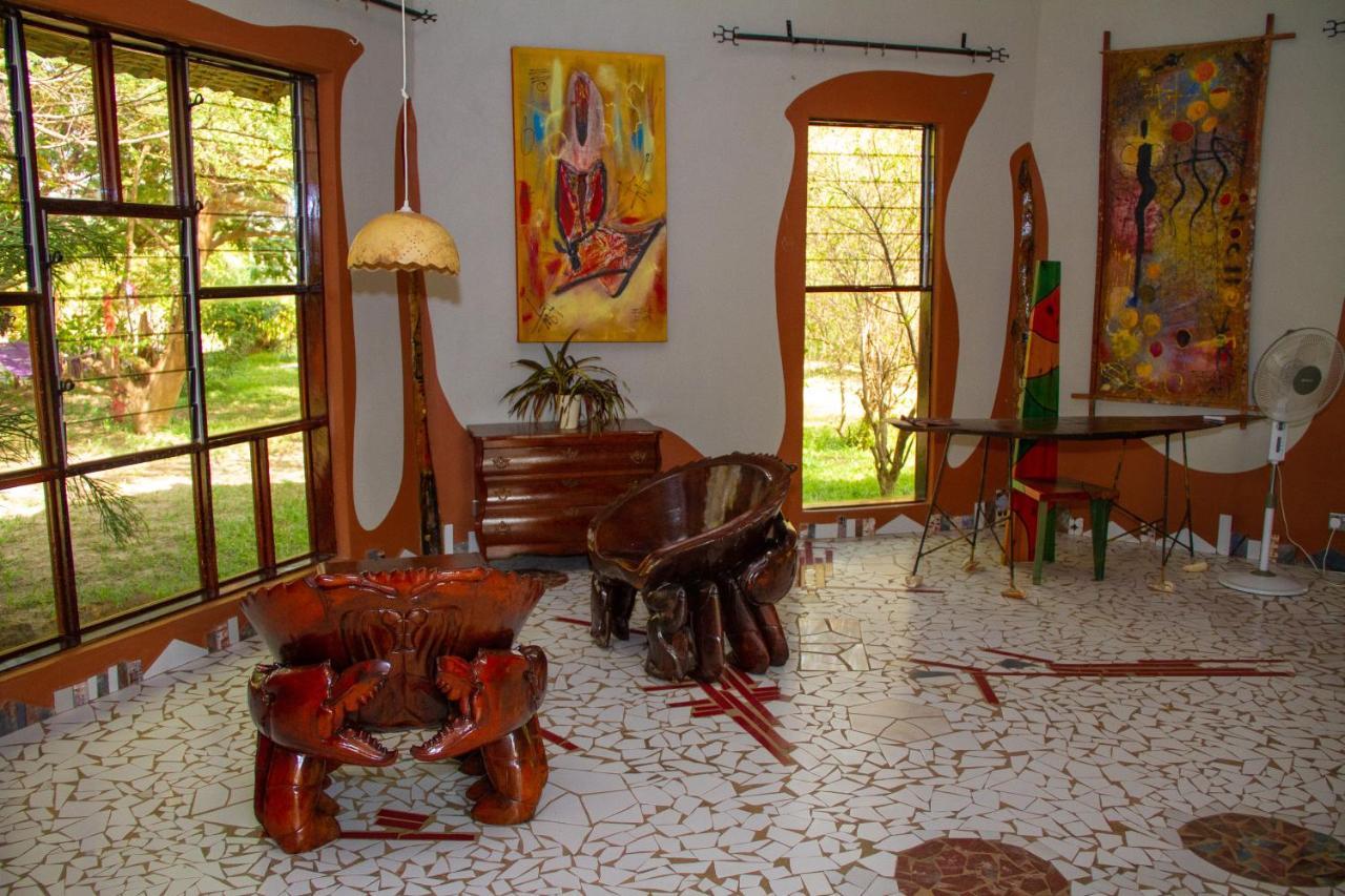 Mama Africa Art Residence & Art Center Gambia Tanji Esterno foto