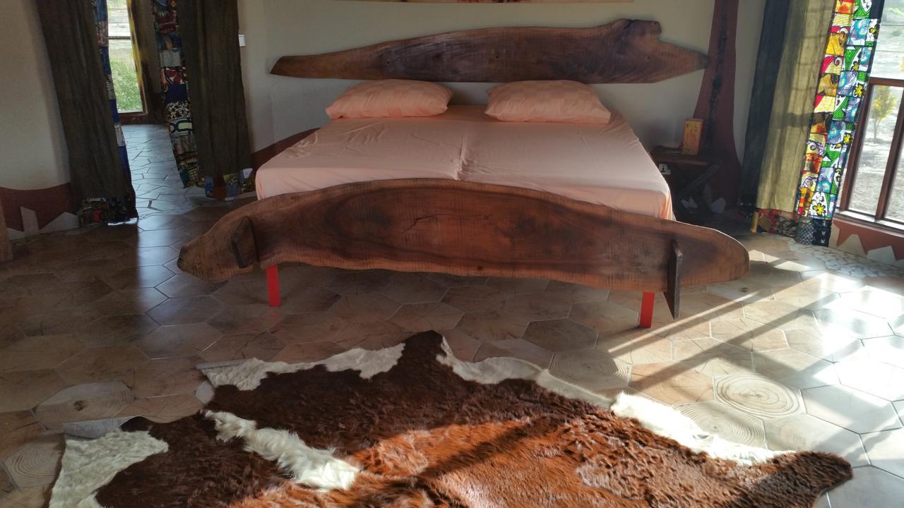 Mama Africa Art Residence & Art Center Gambia Tanji Esterno foto