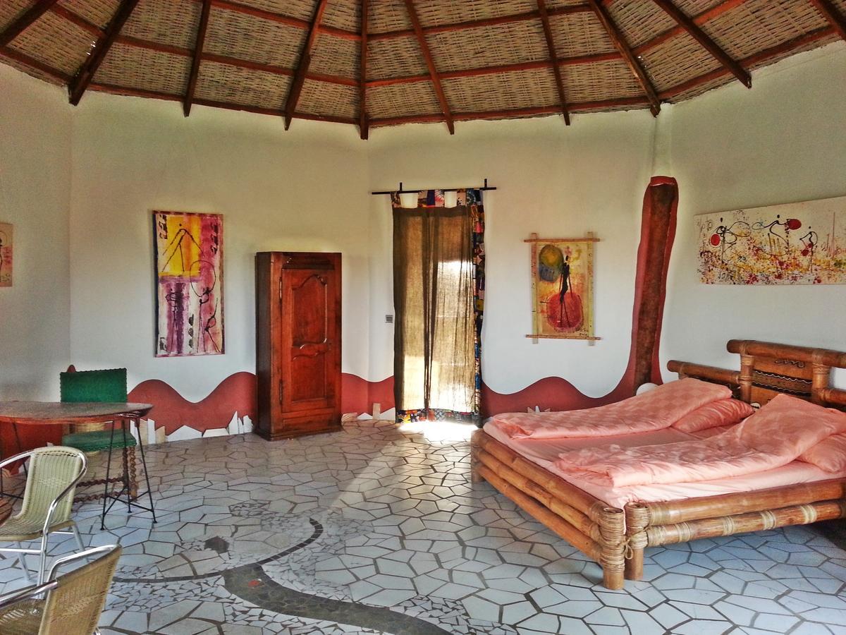 Mama Africa Art Residence & Art Center Gambia Tanji Esterno foto